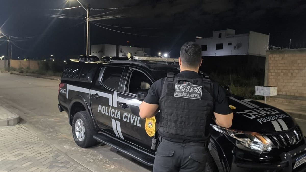 Tren de Aragua abastece Comando Vermelho com armamento pesado