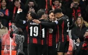 Rayan brilha e Bournemouth derrota o Milan na Europa League