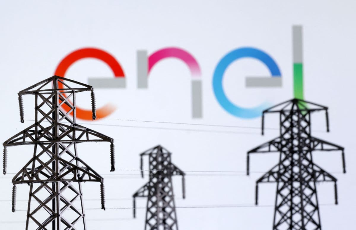 Fitch rebaixa Enel Brasil com risco de perda de concessão em SP