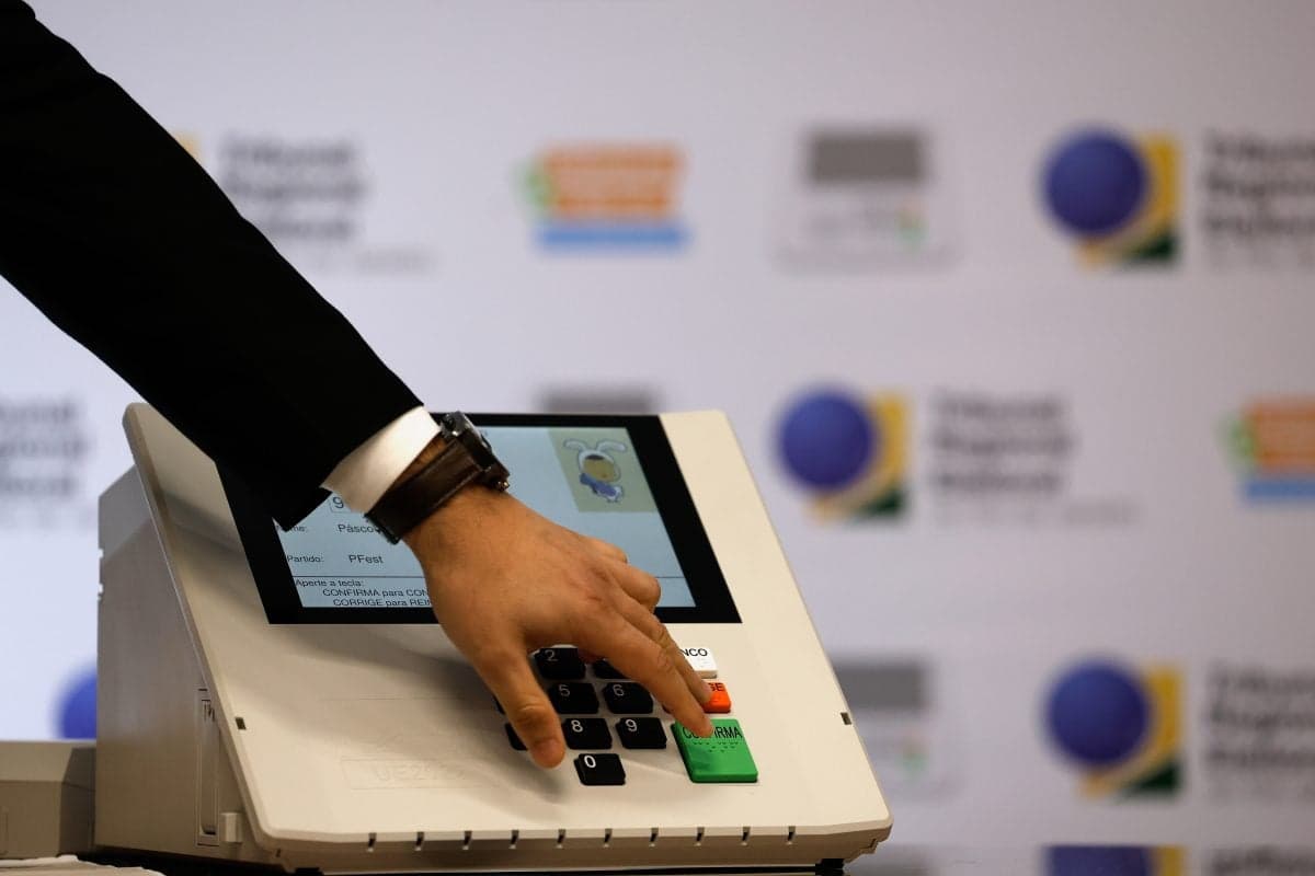 TSE anuncia 158 milhões de eleitores para eleições de outubro