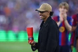 Técnico do PSG Atualiza Situação de Raphinha em Recuperação
