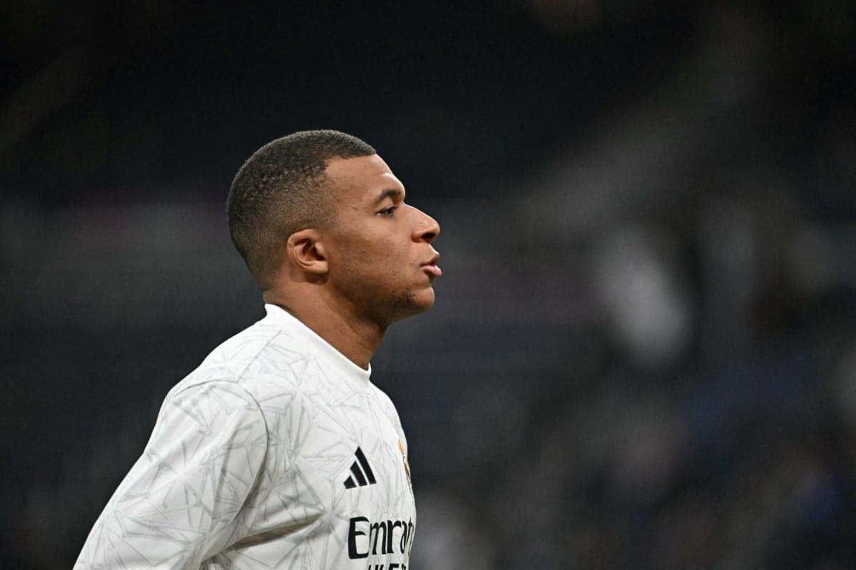 Kylian Mbappé pede desculpas após polêmica com declaração sobre Mao Tsé-Tung