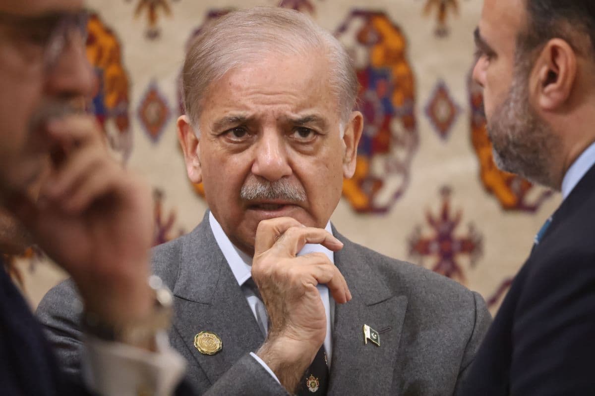 Shehbaz Sharif elogia visita do Irã para negociações de paz
