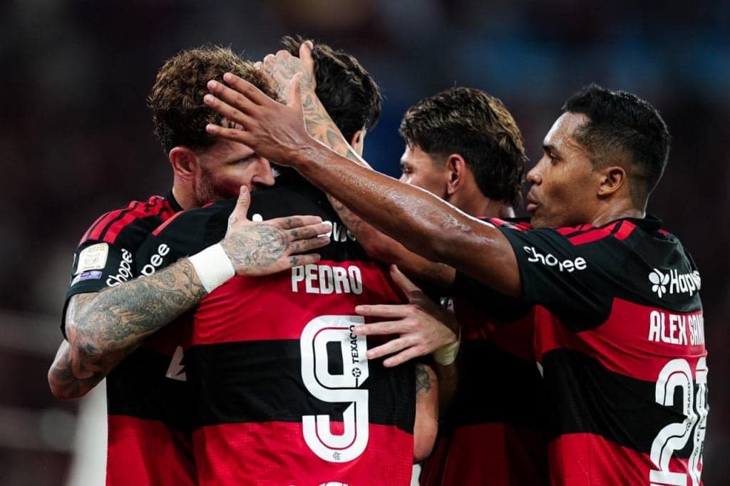 Flamengo enfrenta desafio sem Arrascaeta após fratura no punho