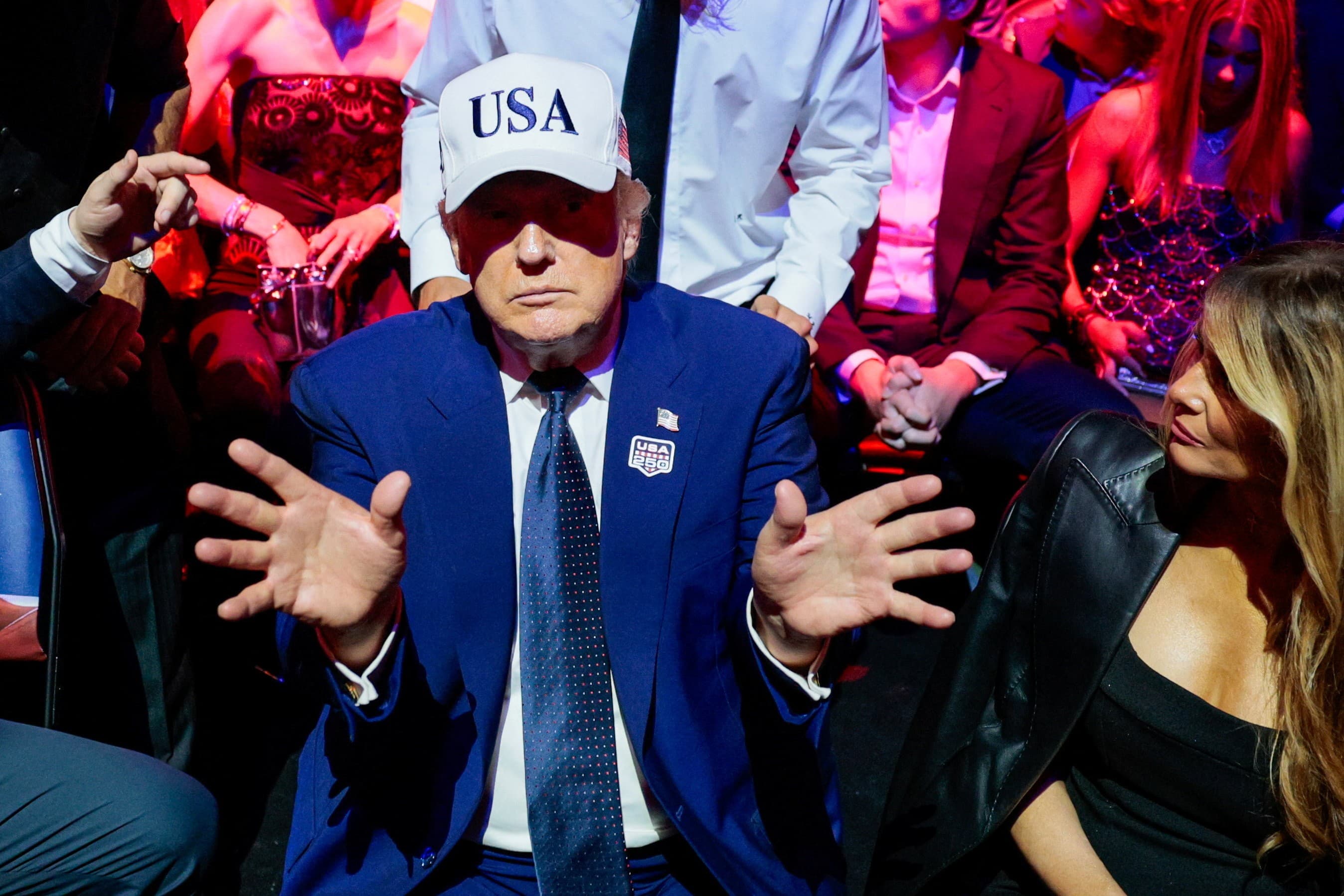 Trump ameaça tarifas sobre vinhos franceses em conflito comercial