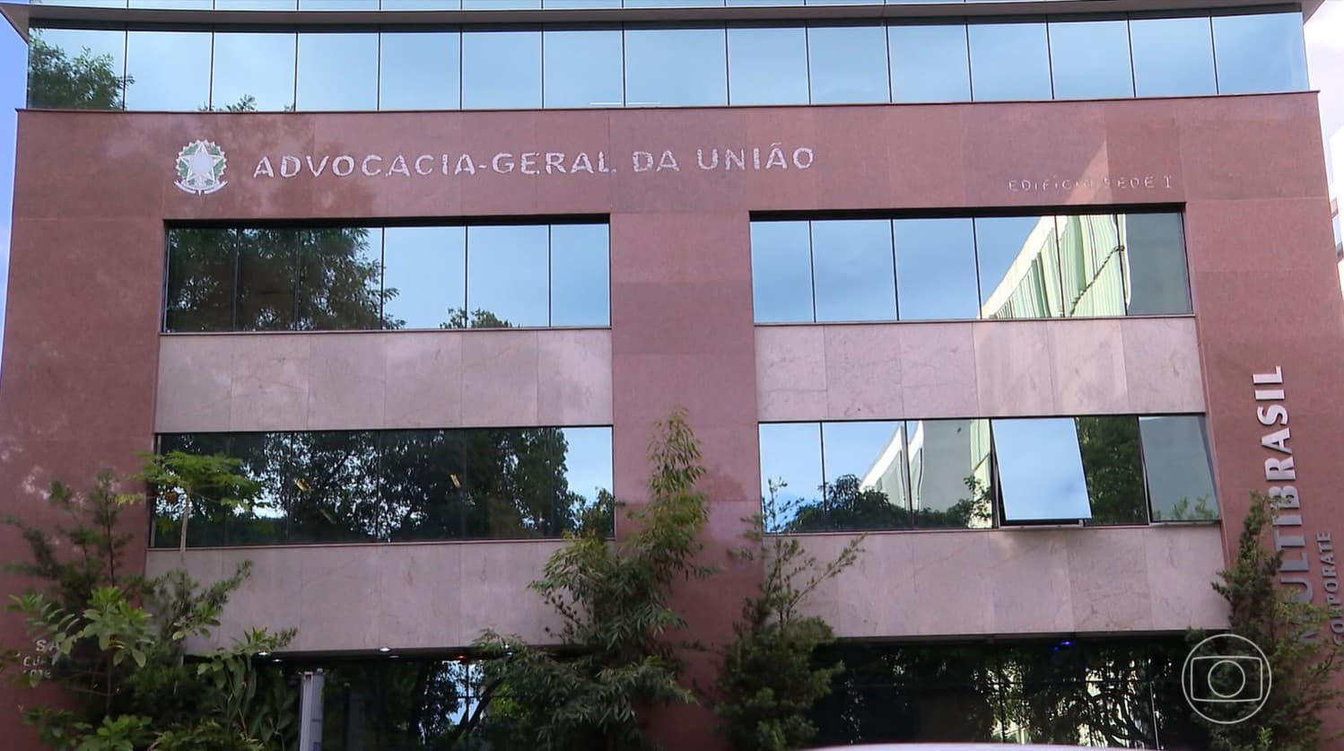 AGU solicita suspensão do afastamento do diretor-geral da Polícia Federal