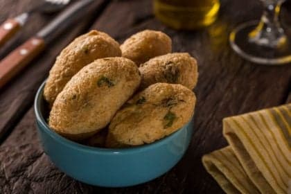Mandioca: 4 receitas práticas e saudáveis para o almoço