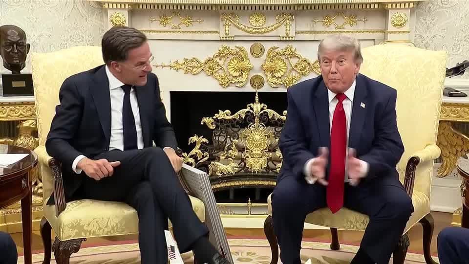 Trump debate resposta a ataques iranianos no Estreito de Ormuz