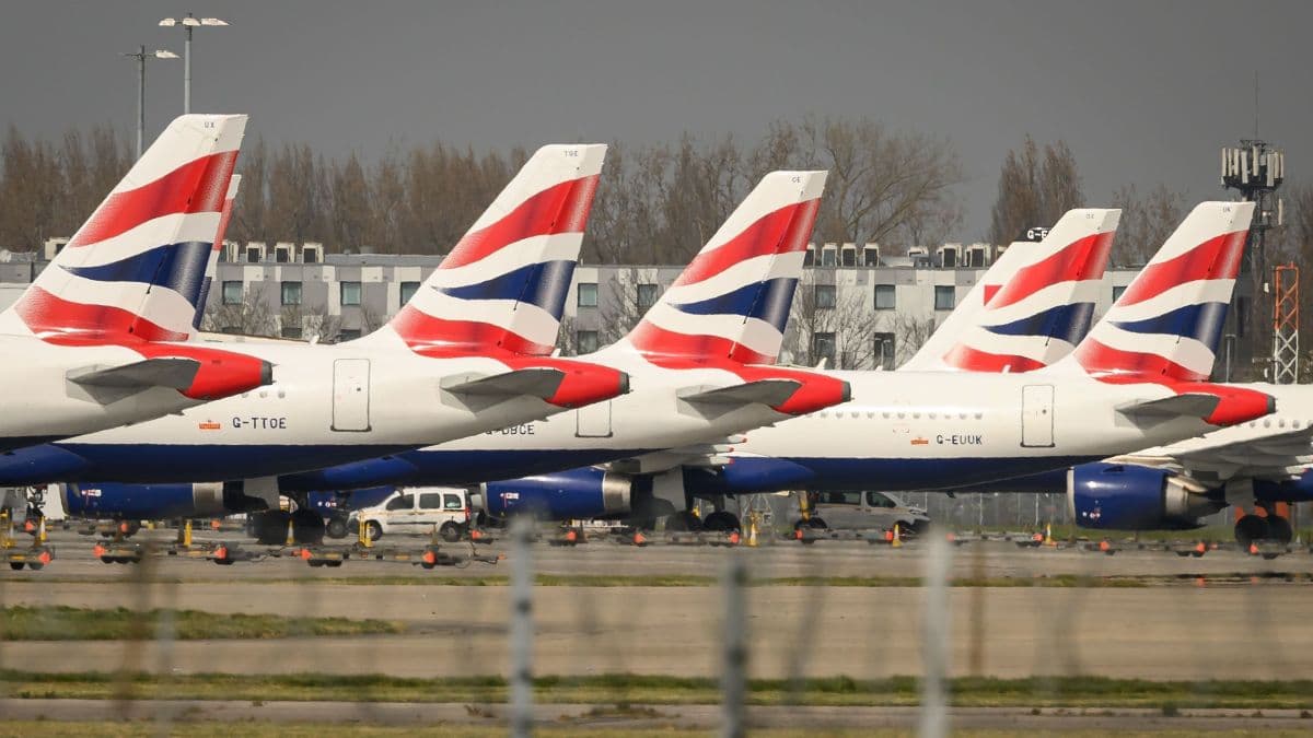 Crise no setor aéreo: Companhias aumentam tarifas devido a custos de combustível