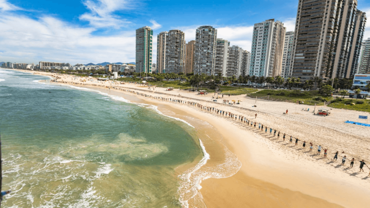 Buscas intensificadas por homem desaparecido em São Conrado