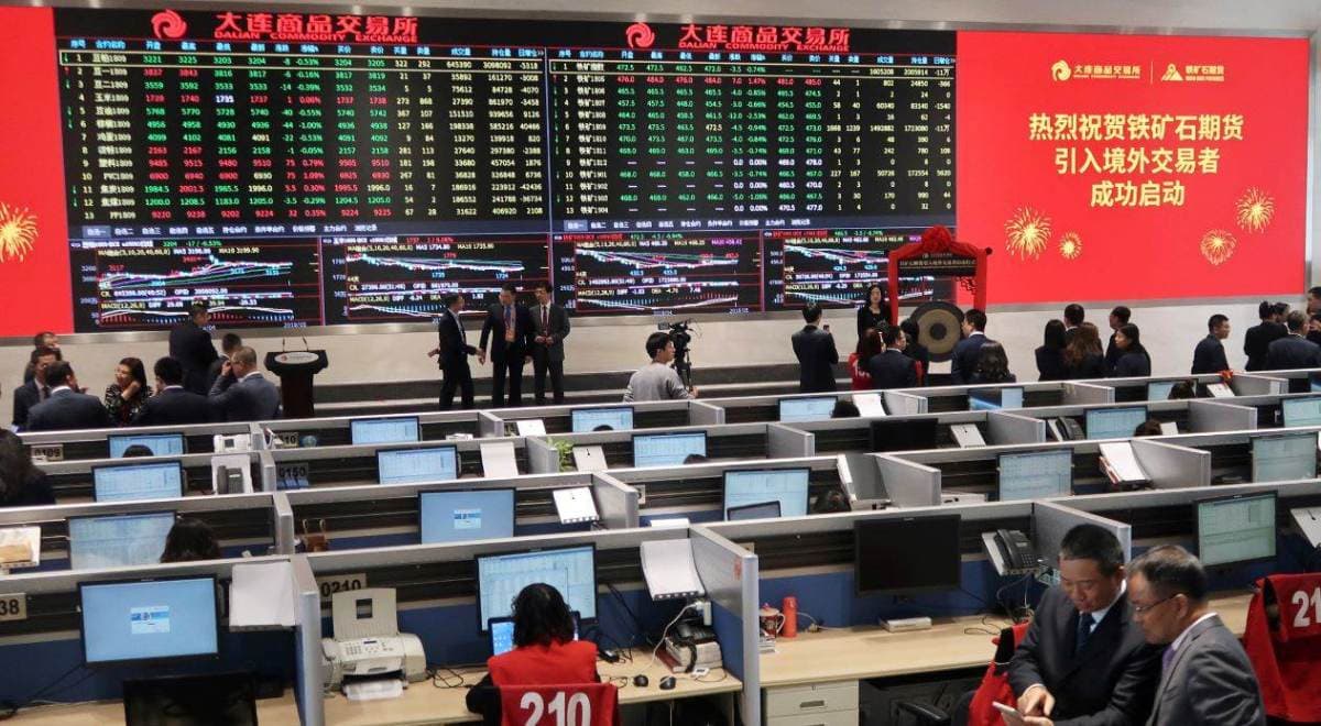 Bolsas asiáticas sobem com recuperação após quedas em tecnologia
