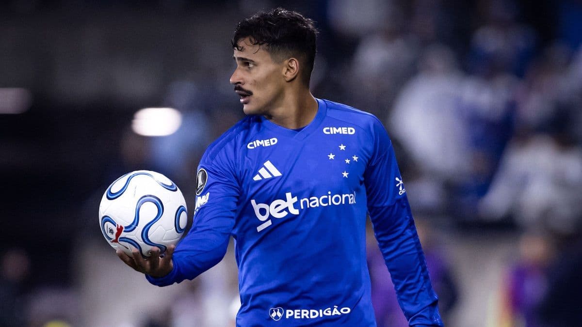 Kaiki atrai interesse do Flamengo e mantém vínculo com Cruzeiro até 2027