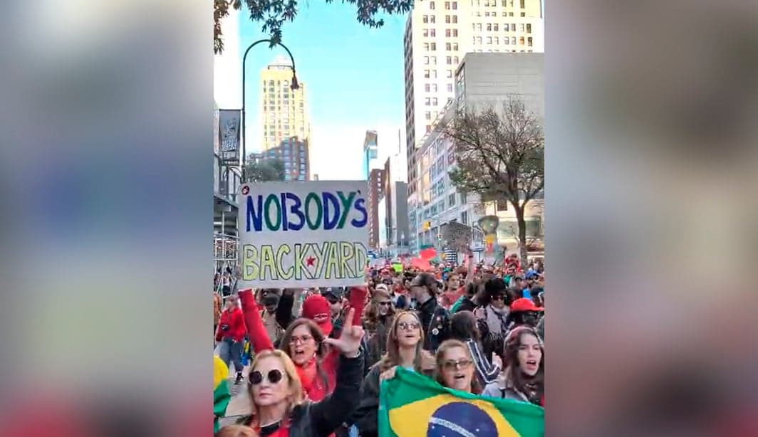 Apoiadores de Lula promovem ato em Nova York e em outras cidades