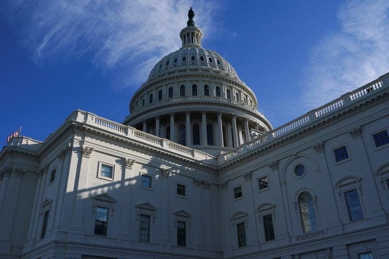 Câmara dos EUA aprova lei de sanções a Rússia com apoio bipartidário