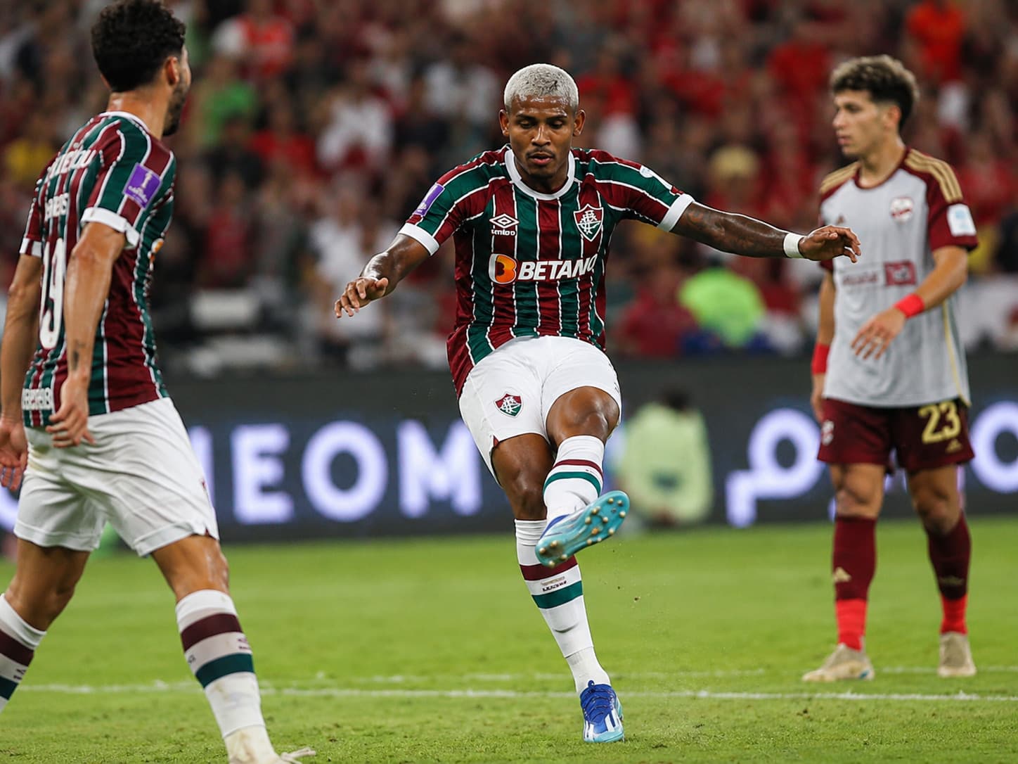 Fluminense perde Cano e Ignácio e encara semana decisiva com alterações no elenco