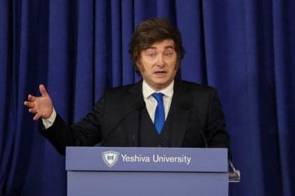 Argentina destina 10% de privatizações para modernizar Forças Armadas