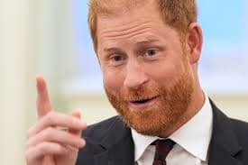 Meghan, Duquesa de Sussex, e Harry: Surpresa ao Retornar ao Reino Unido