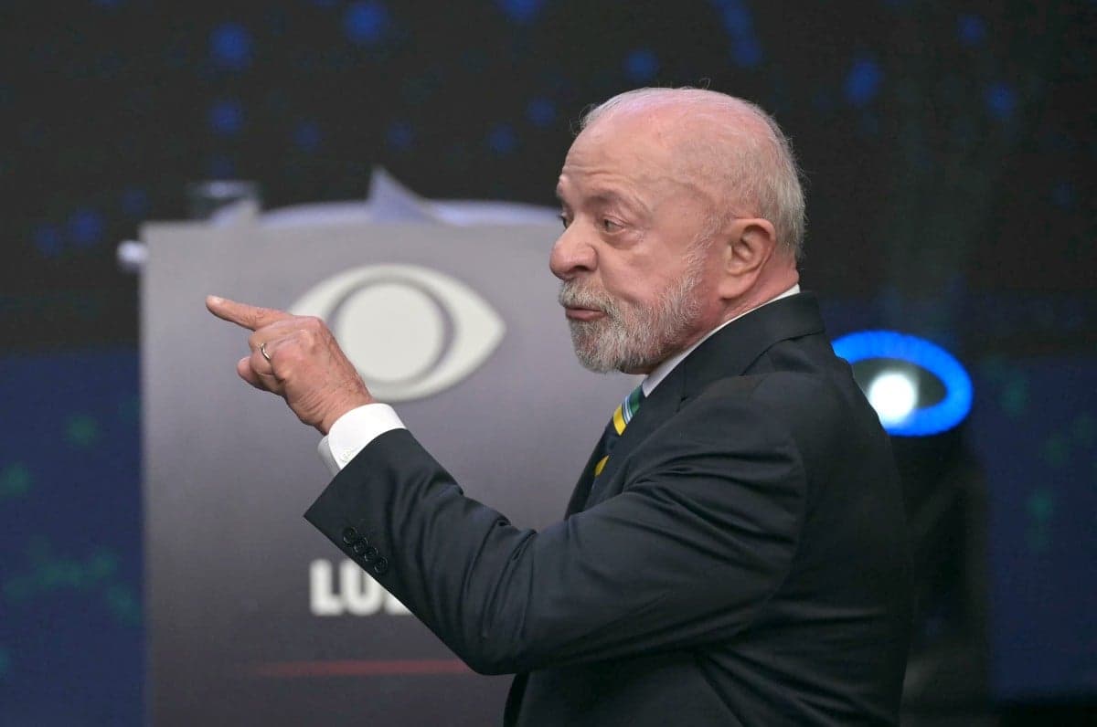 Lula provoca Flávio Bolsonaro sobre Milei em debate na TV Band