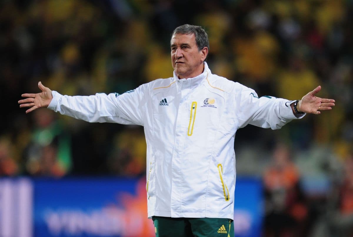 Carlos Alberto Parreira segue internado com quadro grave de saúde