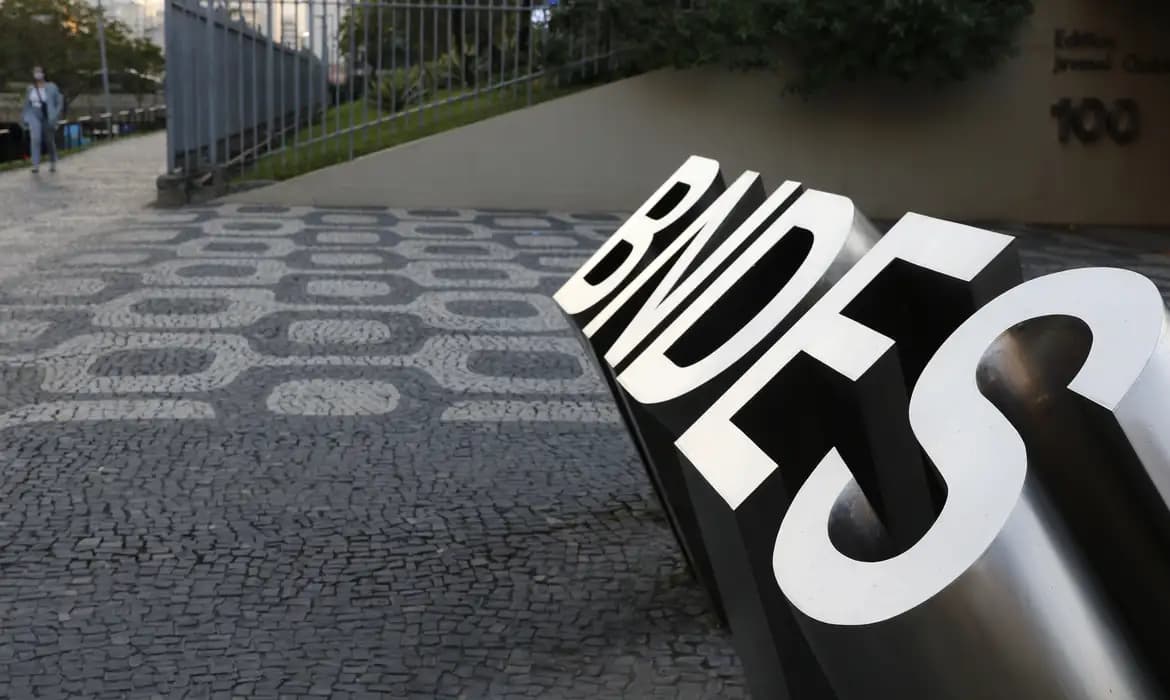 BNDES registra lucro de R$ 9,2 bilhões no primeiro semestre de 2026