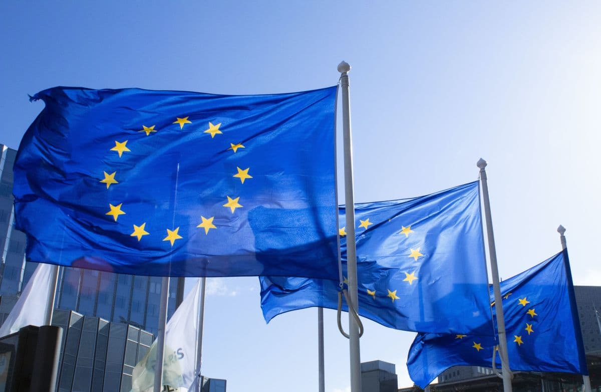Inflação na zona do euro chega a 2,6% superando previsões