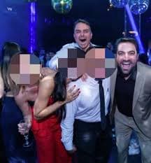 Advogado de Flávio Bolsonaro é Investigado em Esquema de Mensagens Secretas