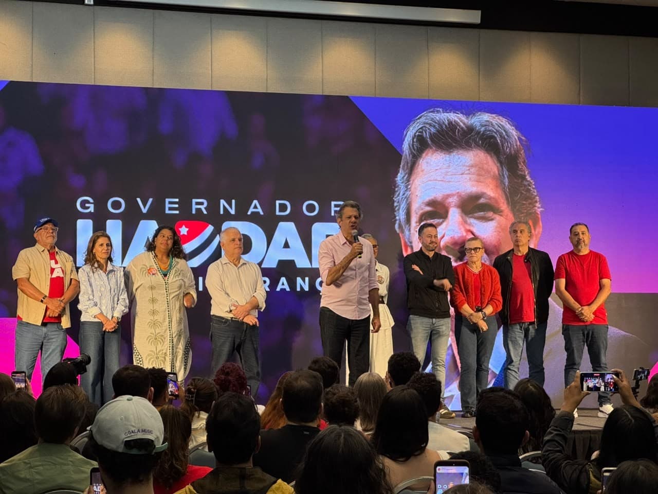 Fernando Haddad assume oposição construtiva após derrota em SP