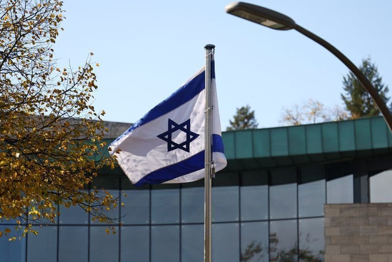 Americano é detido em Israel por suspeita de espionagem ao Irã