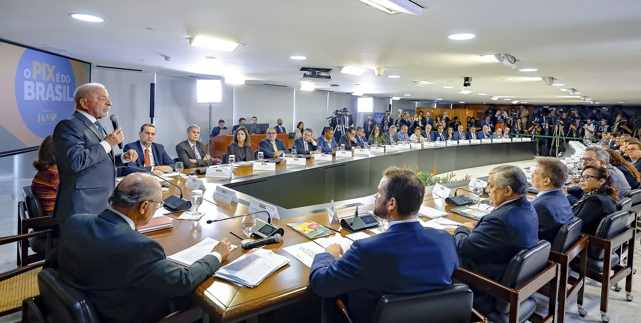 EUA podem impor tarifas que elevariam imposto sobre Brasil a 37,5%
