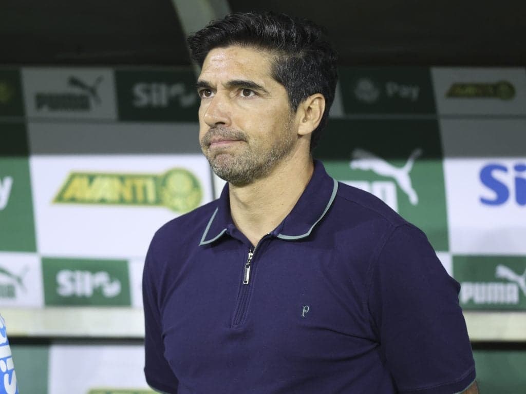 Abel Ferreira é punido com três partidas de suspensão pelo STJD