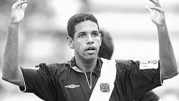 Ex-zagueiro Henrique, do Vasco, morre aos 49 anos