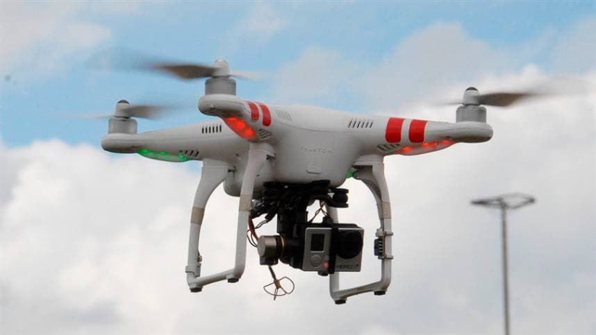 Drones agrícolas revolucionam a eficiência no campo brasileiro