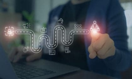 Inteligência artificial influencia compras de 54% dos brasileiros