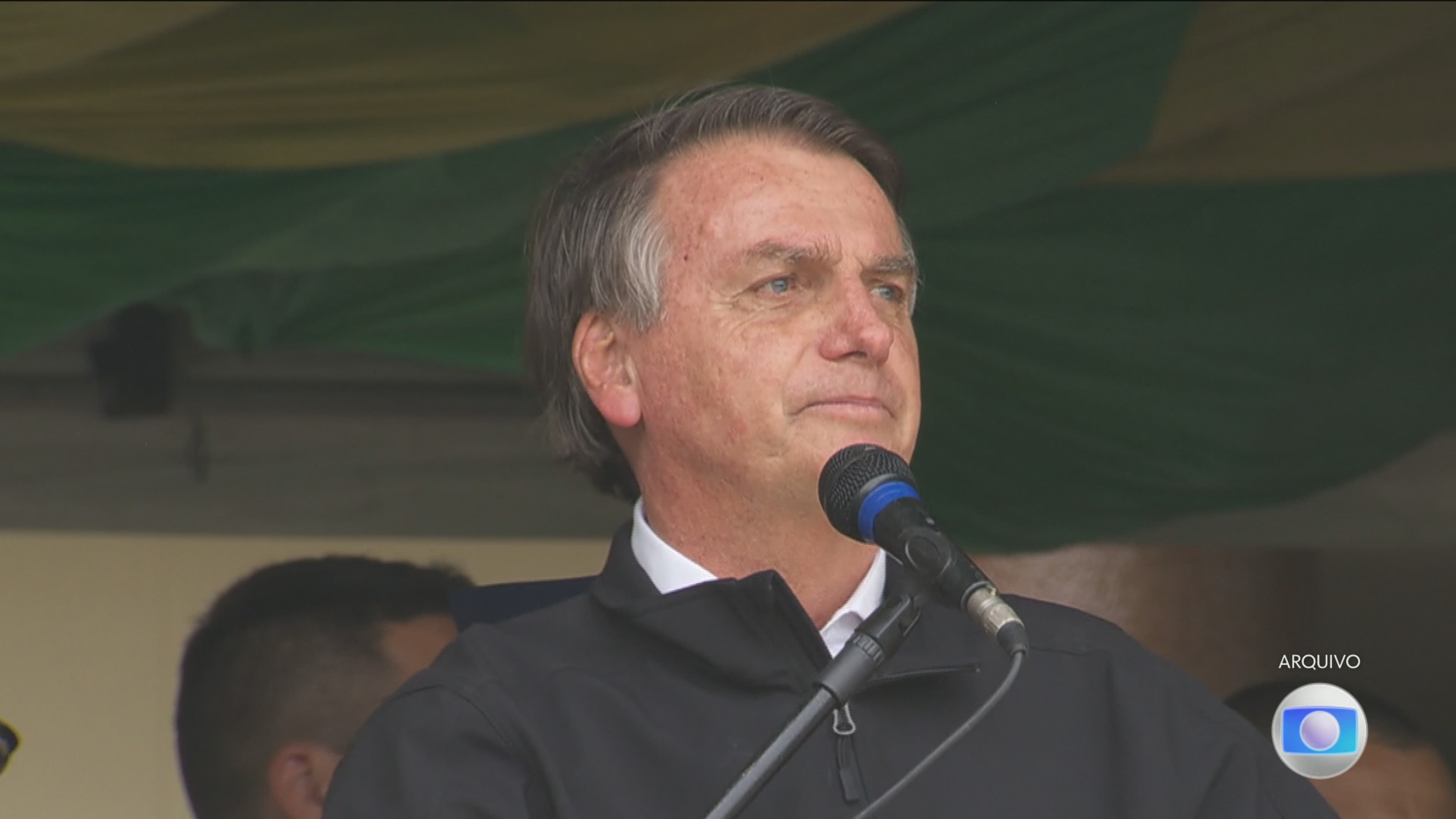 Bolsonaro pede extensão da prisão domiciliar por questões de saúde