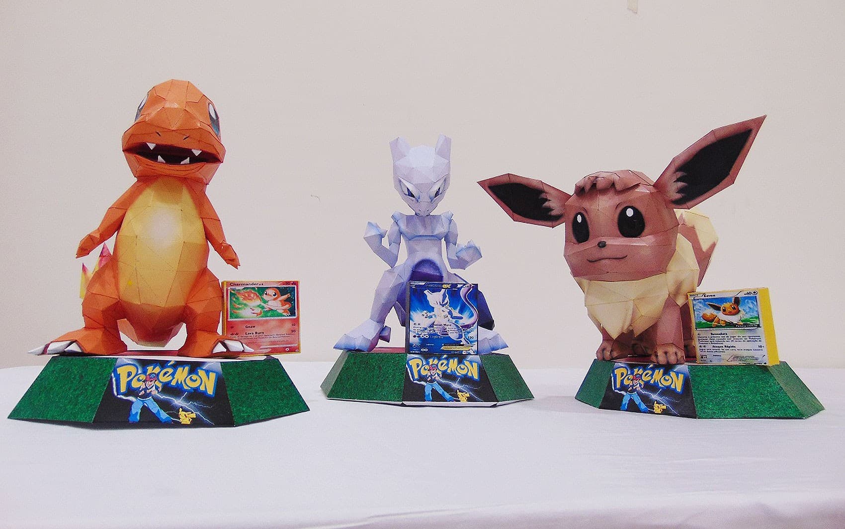 Mercado de cartas de Pokémon arrecada milhões e atrai colecionadores nostálgicos
