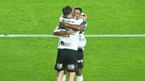 Coritiba hoje: Lavega ganha espaço após lesão de Lucas Ronier e vira destaque no ataque