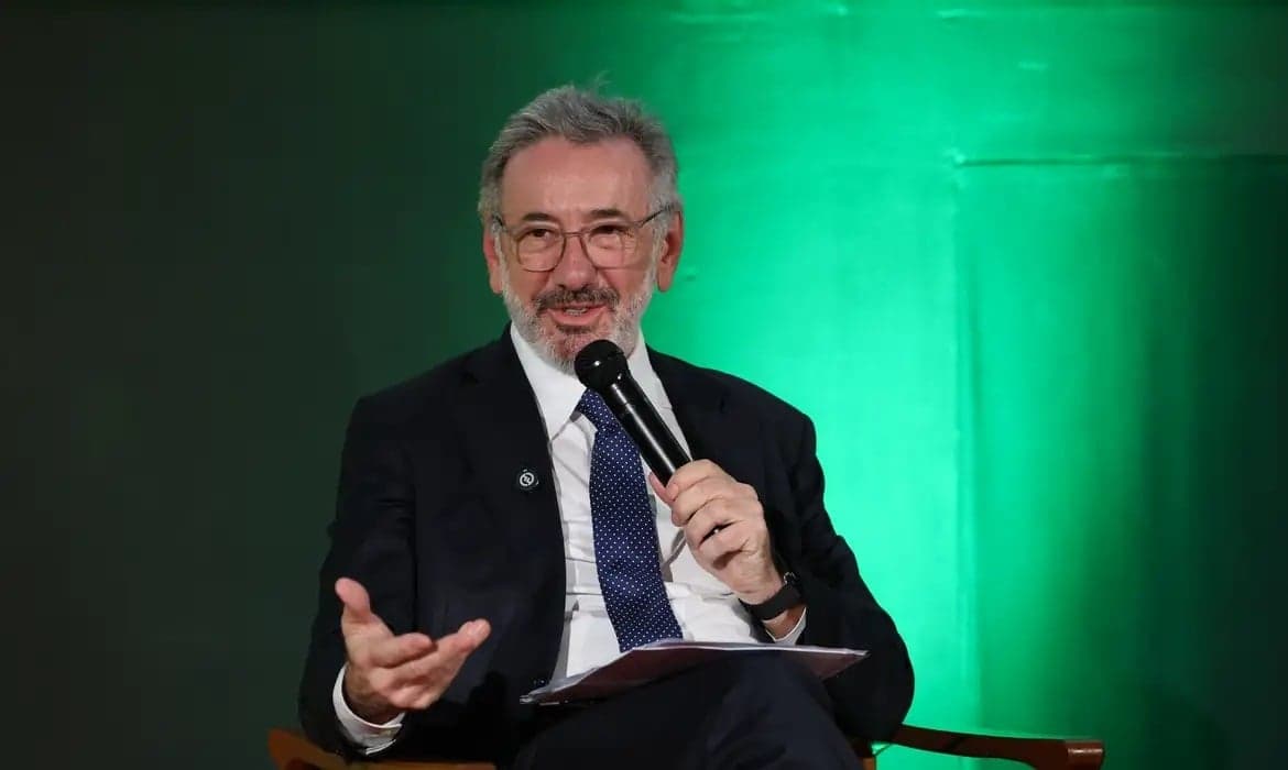 Brasil alerta sobre riscos de taxa de 25% dos EUA em produtos nacionais
