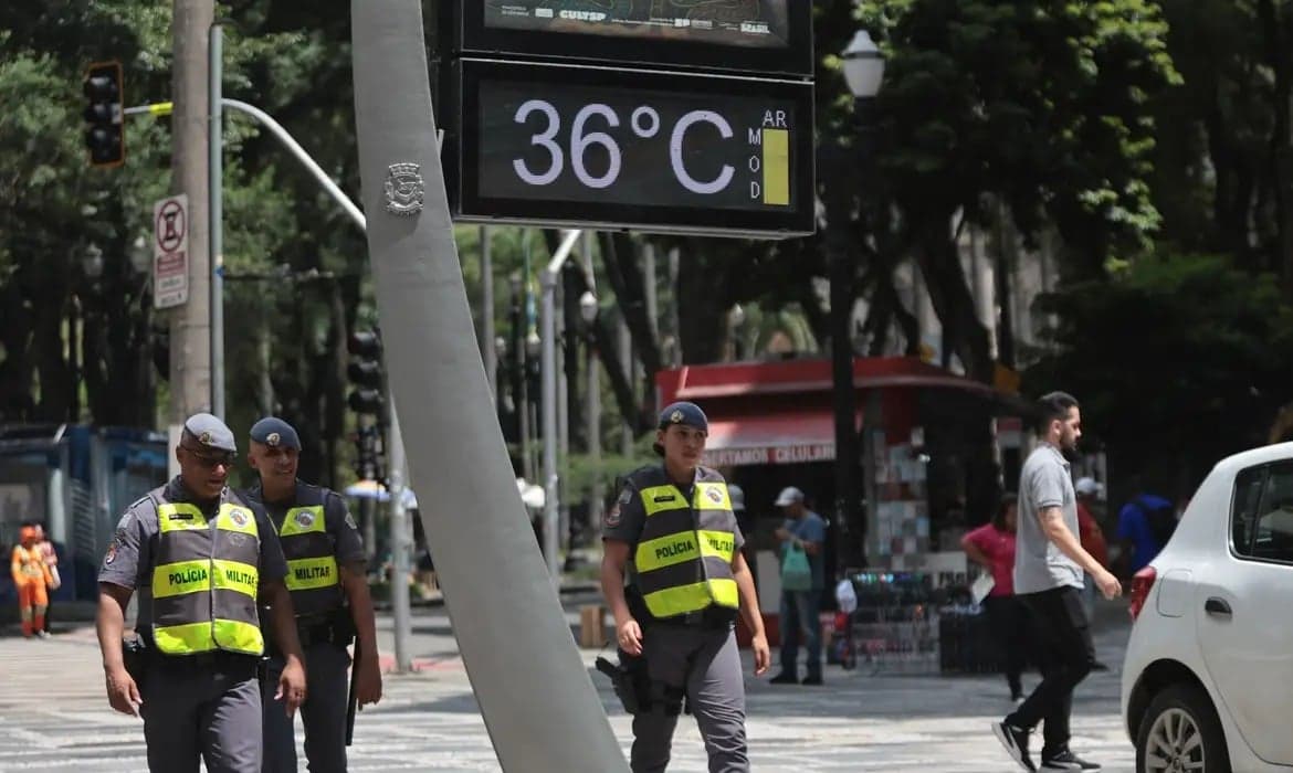 Inmet emite alerta para onda de calor em várias regiões do Brasil