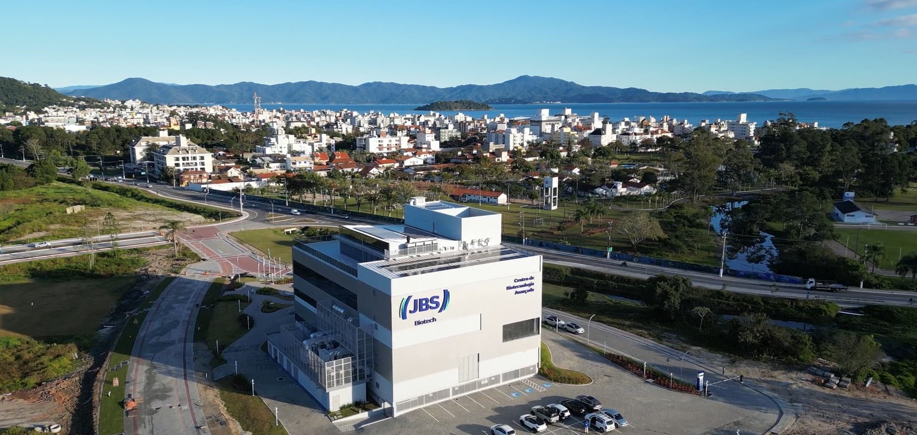 JBS Inaugura Centro de Pesquisa em Proteínas Cultivadas em Florianópolis