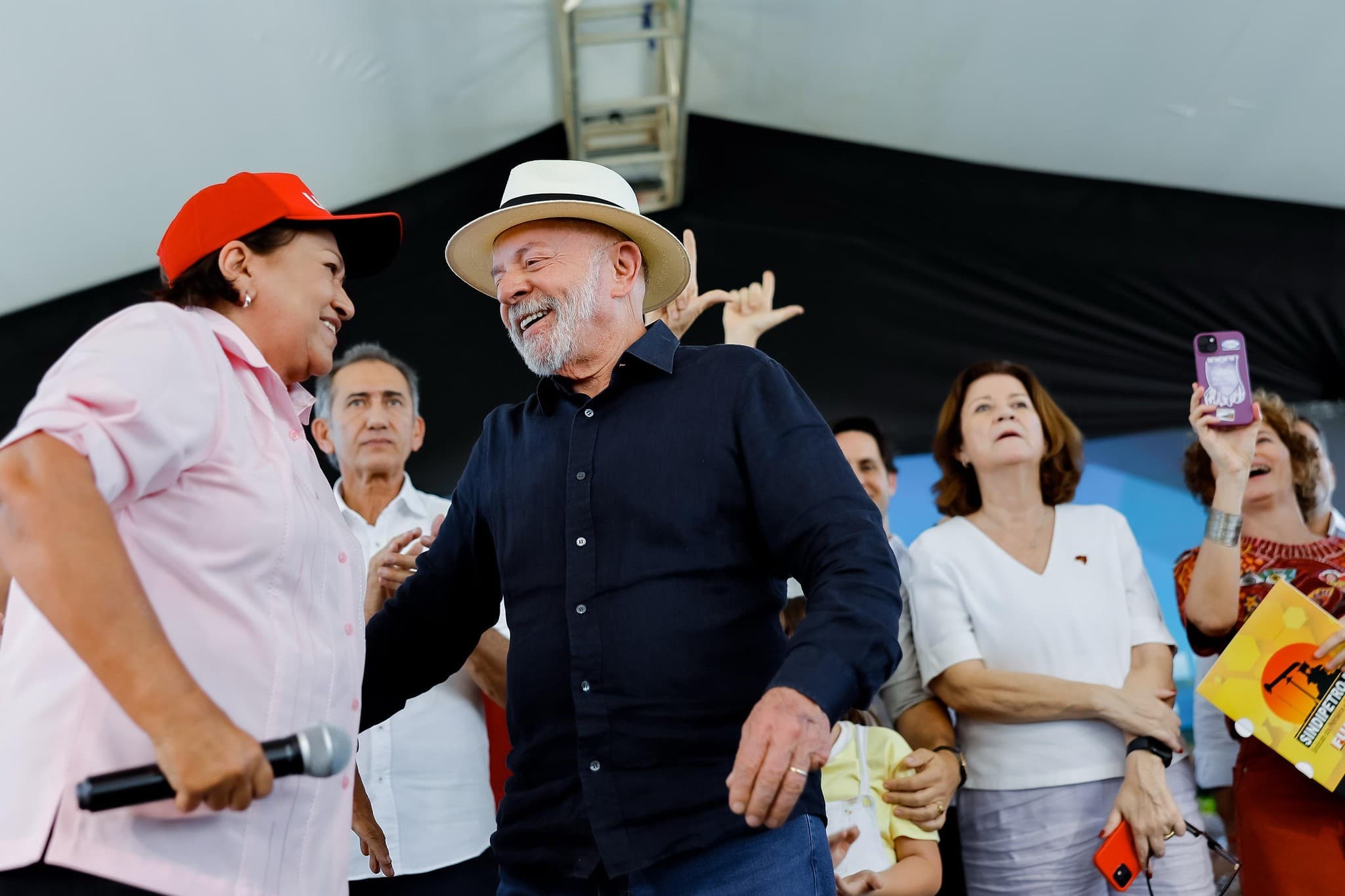 Lula realiza 47 compromissos em dois meses de recentes viagens