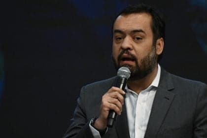 Moraes autoriza busca em casa de Cláudio Castro por corrupção