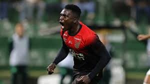 Kevin Viveros se destaca como o artilheiro do Brasileirão