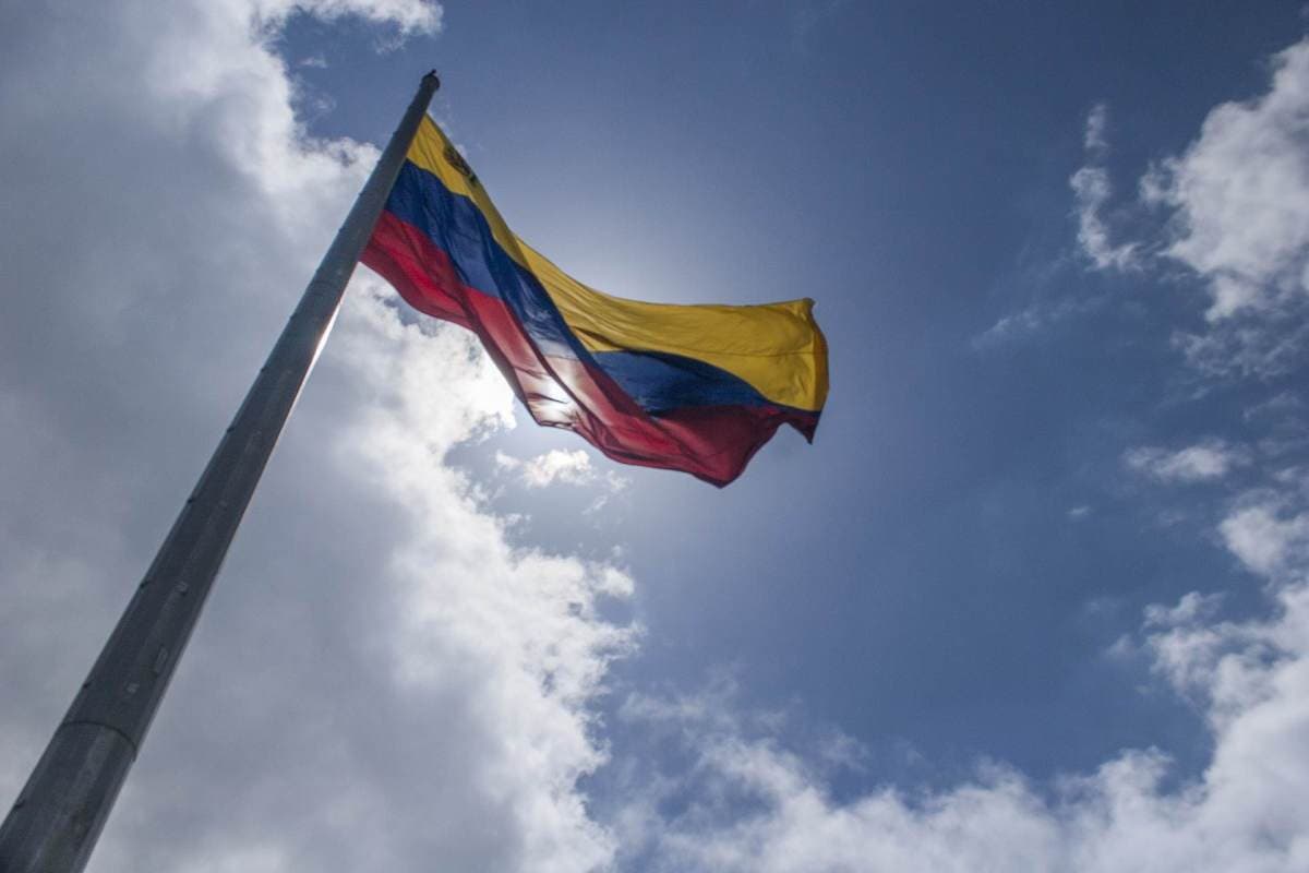 Inflação na Venezuela atinge 13,8% em junho por desvalorização do câmbio