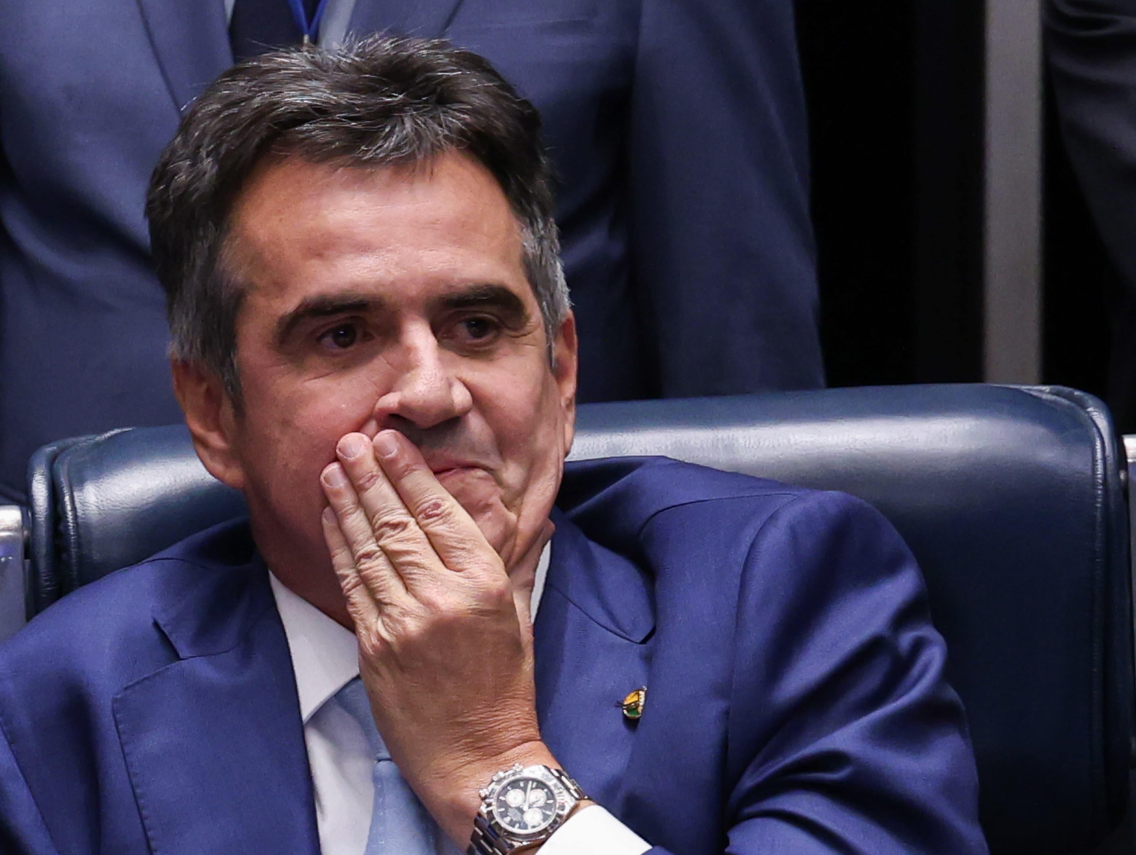Pagamento de R$ 14,2 milhões liga Ciro Nogueira e grupo Refit