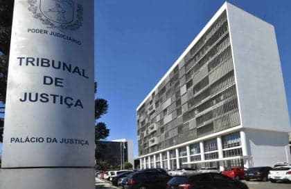TJ do Paraná oferece até R$ 14 mil a juízes como professores