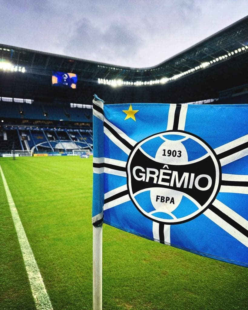 James Freitas deixa São Paulo e se junta ao Grêmio