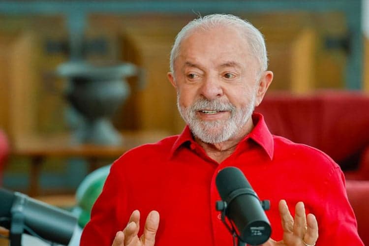 Lula critica relação com agronegócio em ato e gera polêmica