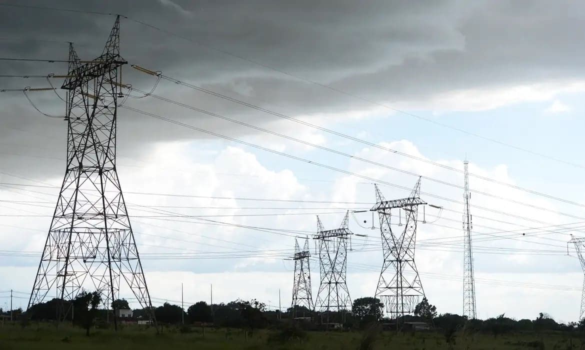 CMSE aprova antecipação de 1,8 GW para garantir segurança elétrica