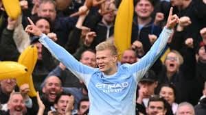 Erling Haaland brilha em vitória esmagadora do Manchester City