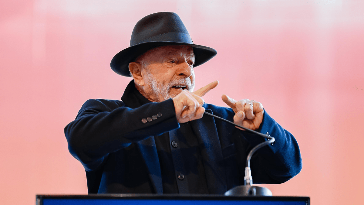 Lula e Flávio Bolsonaro empatam em pesquisa para 2026